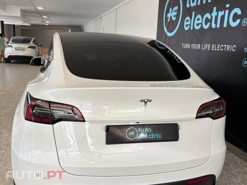 Tesla Model Y Tração Traseira