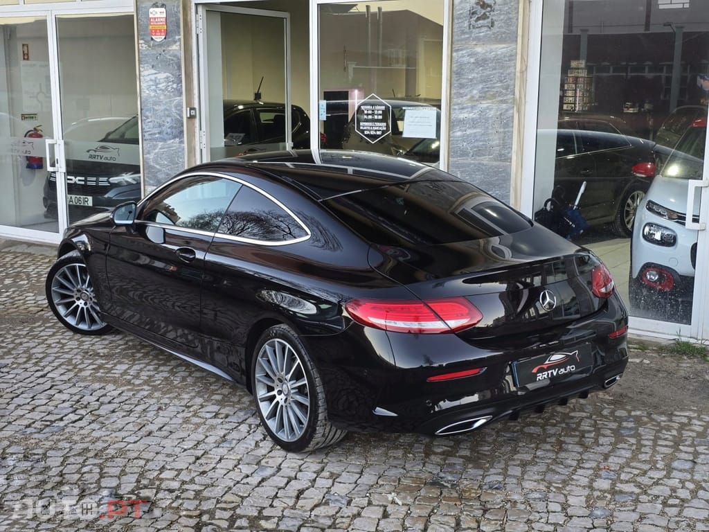 Mercedes-Benz C 220 d Coupe 9G-TRONIC AMG Line