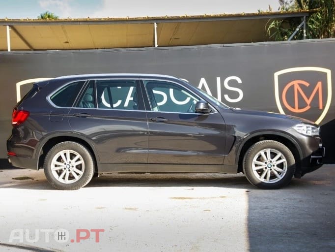 BMW X5 25 d sDrive Comfort 7L