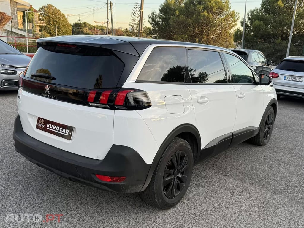 Peugeot 5008 1.5 BlueHDi Allure