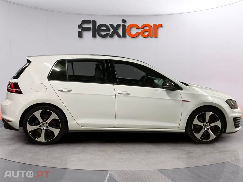 Volkswagen Golf 2.0 TSI GTI DSG Performance