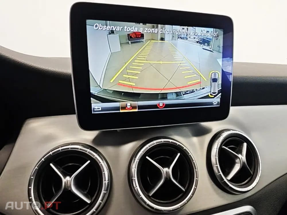 Mercedes-Benz CLA 180 7G-DCT AMG Line