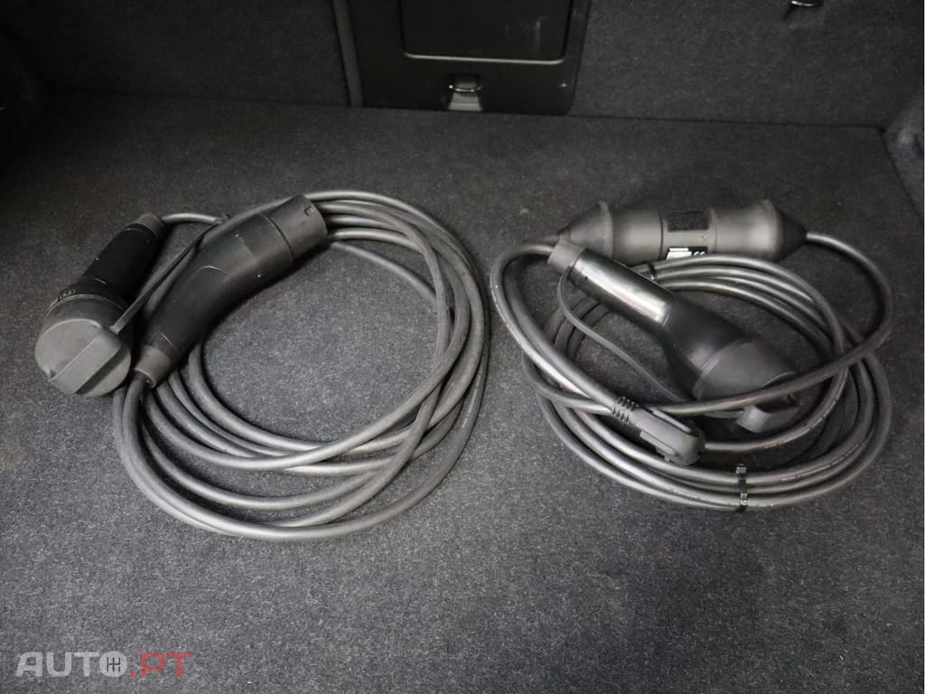 Volvo XC40 1.5 T4 PHEV Core