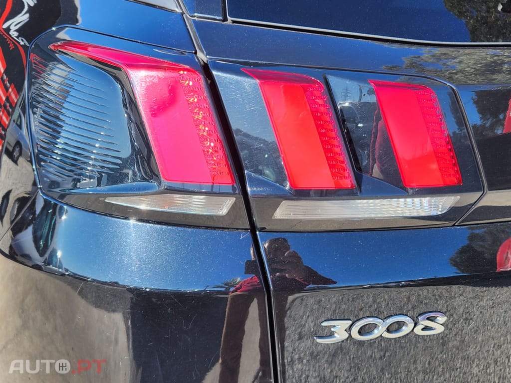 Peugeot 3008 1.5 BlueHDi Active