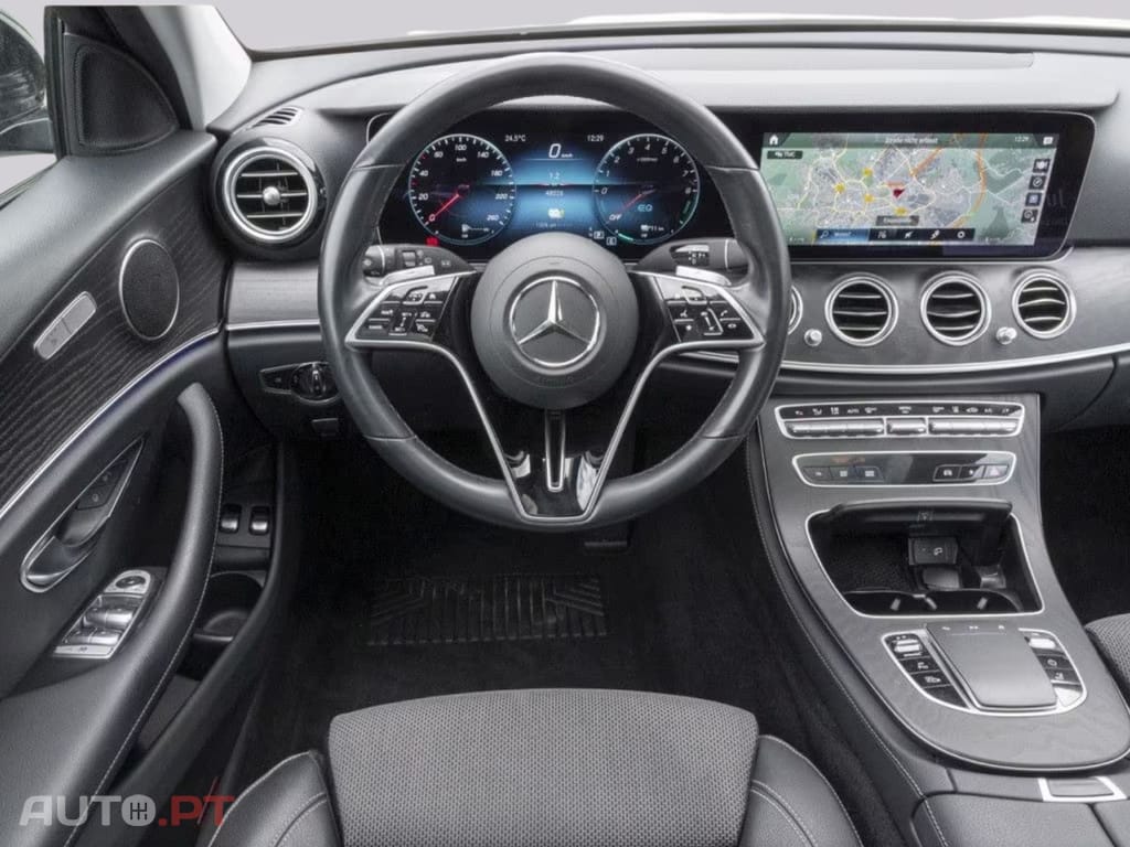 Mercedes-Benz E 300 I.V.A DEDUTIVEL  e T AVANTGARDE
