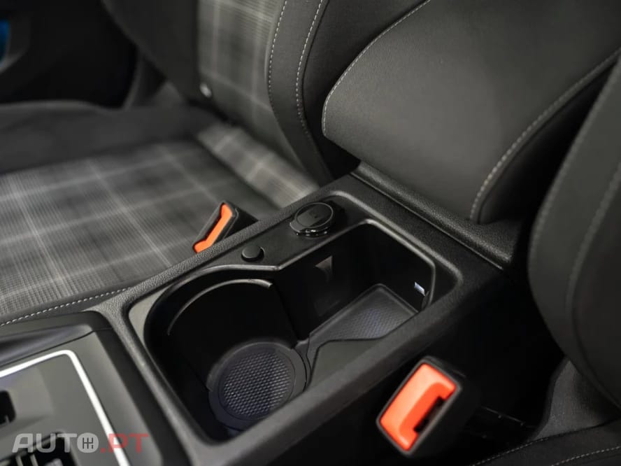 Volkswagen Golf 2.0 TDI GTD DSG