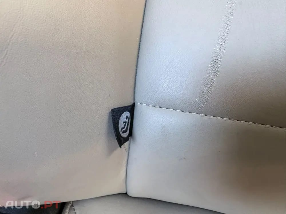 Mercedes-Benz E 350 CGi Avantgarde BlueEfficiency Auto