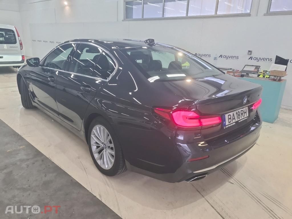BMW 530 e Line Luxury