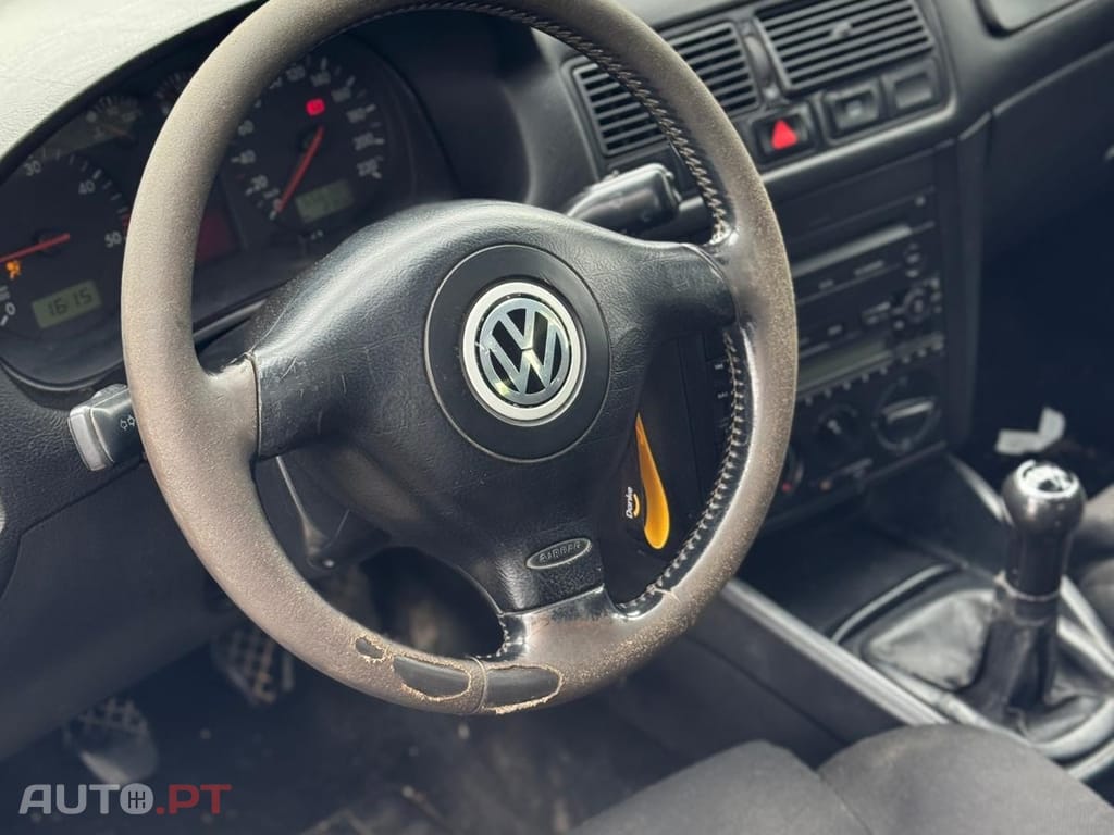 Volkswagen Golf 1.9 TDi Highline