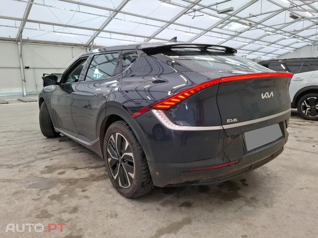 Kia EV6 77.4 kWh Earth