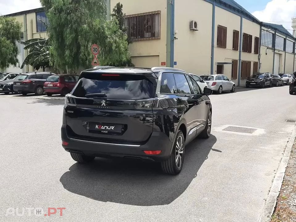 Peugeot 5008 1.5 BlueHDi Allure Pack