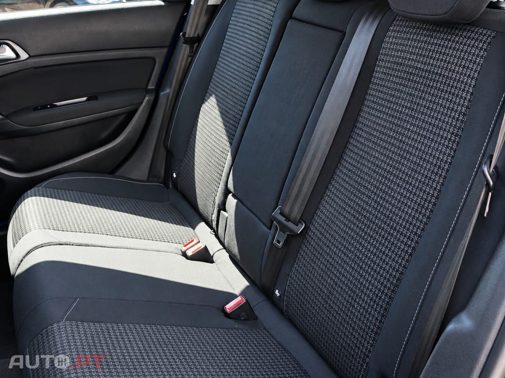 Peugeot 308 1.5 BlueHDi Active Pack