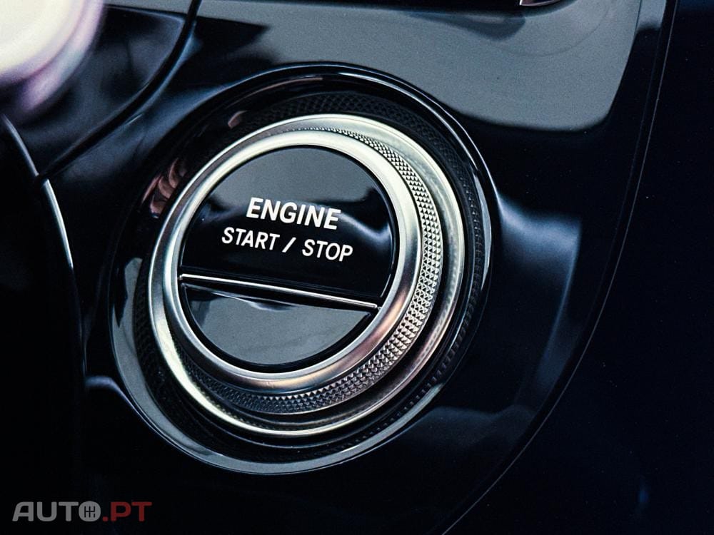 Mercedes-Benz E 300 AMG Line 4MATIC