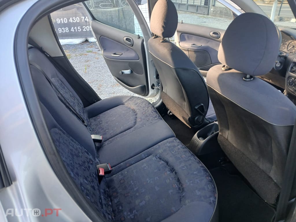 Peugeot 206 1.1 Poucos Kms