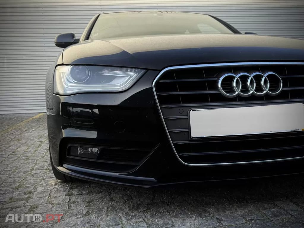 Audi A4 Avant 2.0 TDI S-line