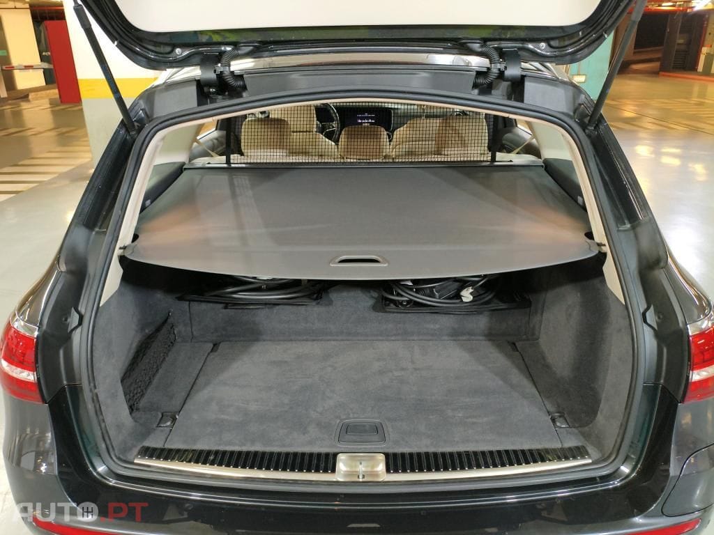 Mercedes-Benz E 300 de Avantgarde