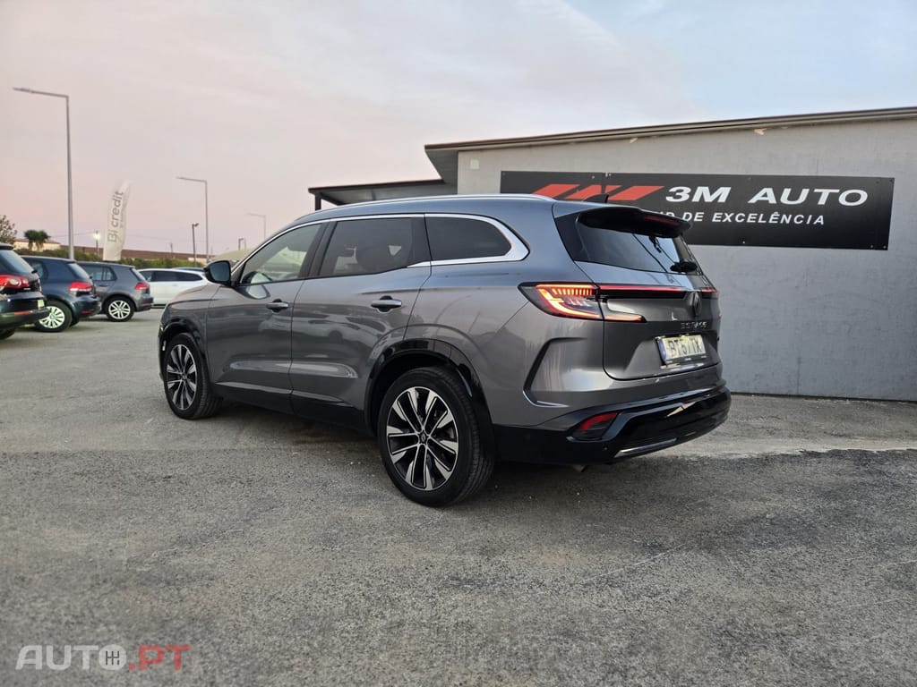 Renault Espace Iconic