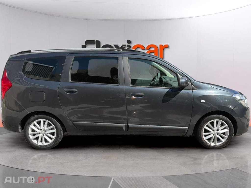 Dacia Lodgy 1.2 TCe Confort 7L