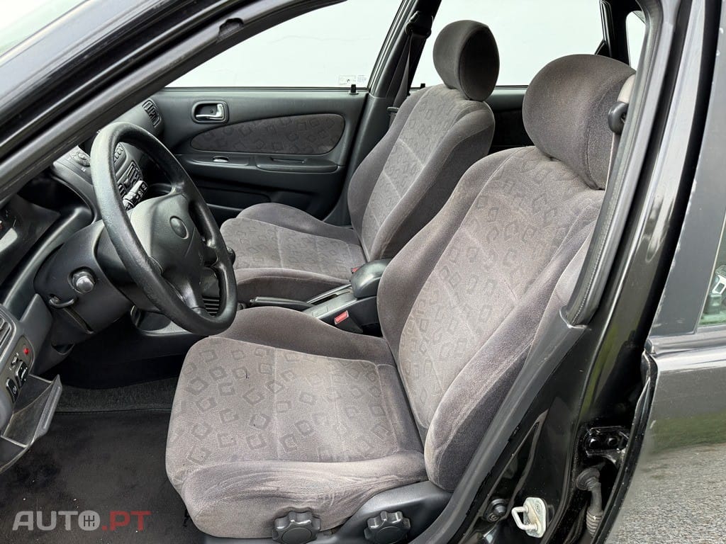 Toyota Corolla 1.4 Sol