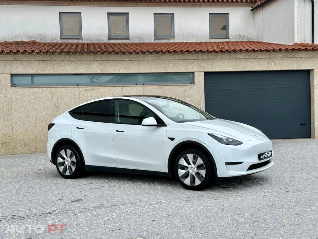 Tesla Model Y Tração Traseira
