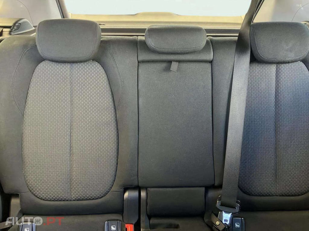 BMW X1 16 d sDrive Advantage