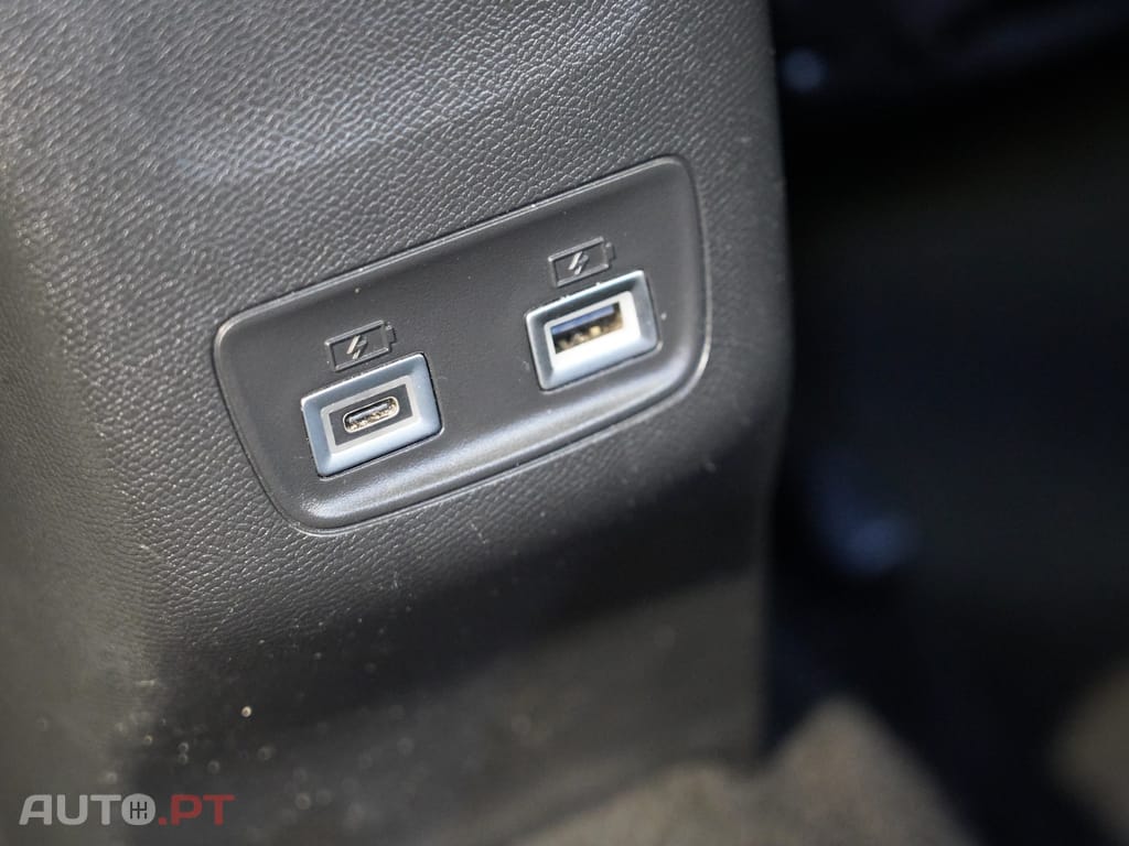 Peugeot 2008 1.2 PureTech Allure