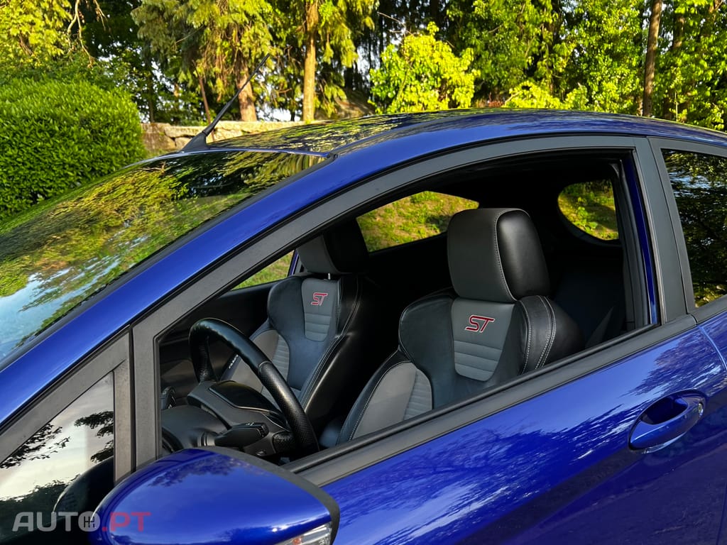Ford Fiesta St
