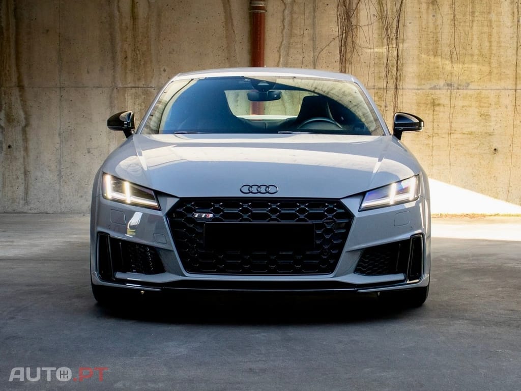 Audi TTS 2.0 TFSi quattro S Tronic
