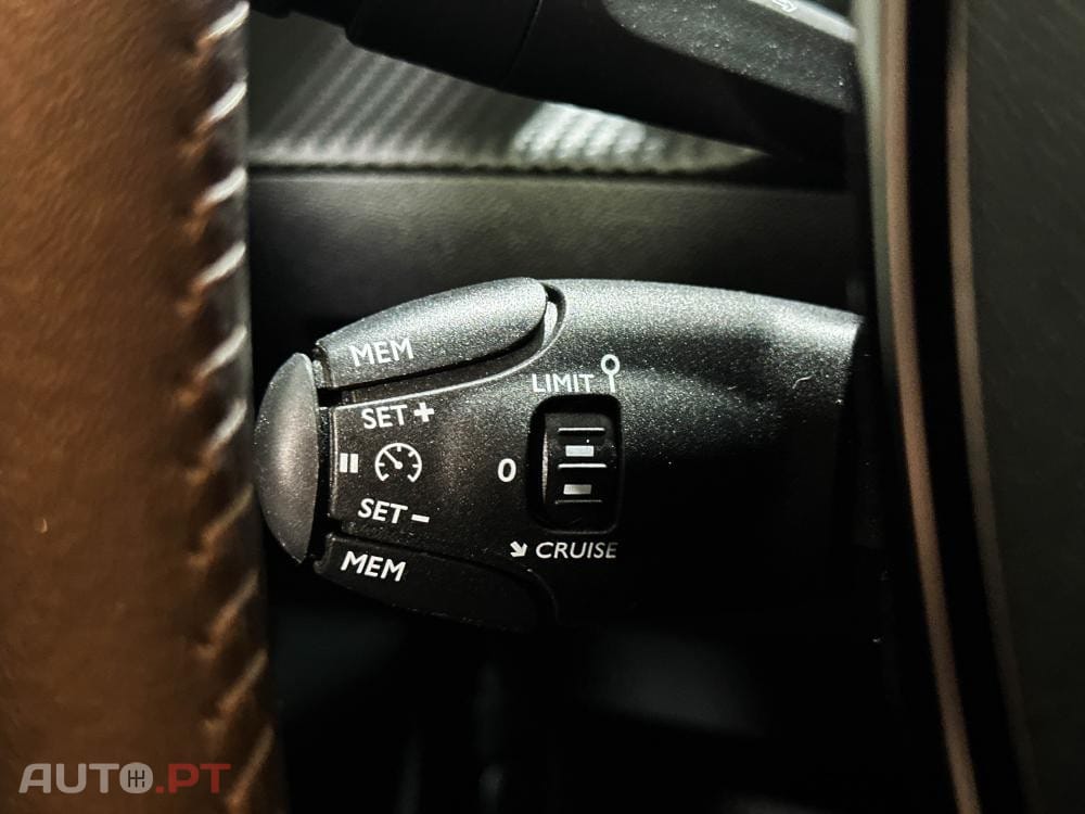 Peugeot 2008 1.2 PureTech Allure Pack