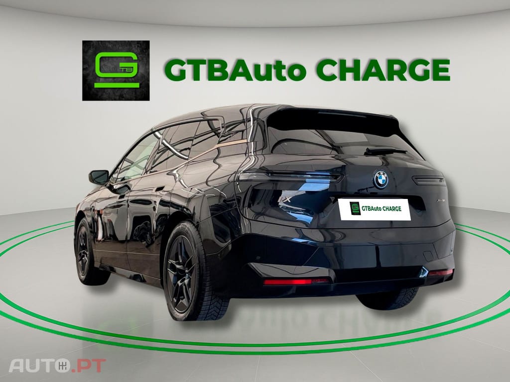 BMW iX xDrive 50  I.V.A DEDUTÍVEL 
