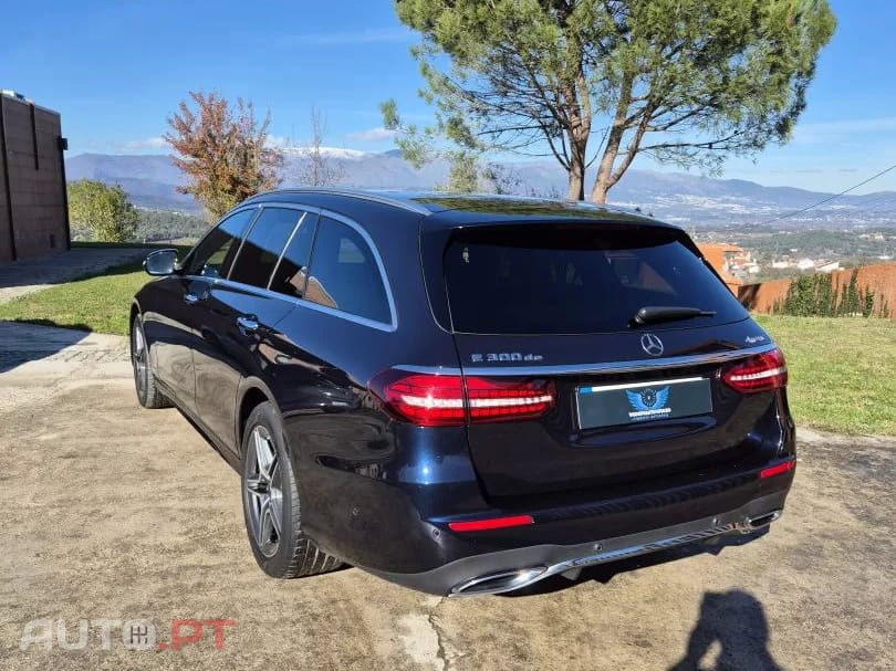 Mercedes-Benz E 300 9G-TRONIC AMG LINE 4 MATIC