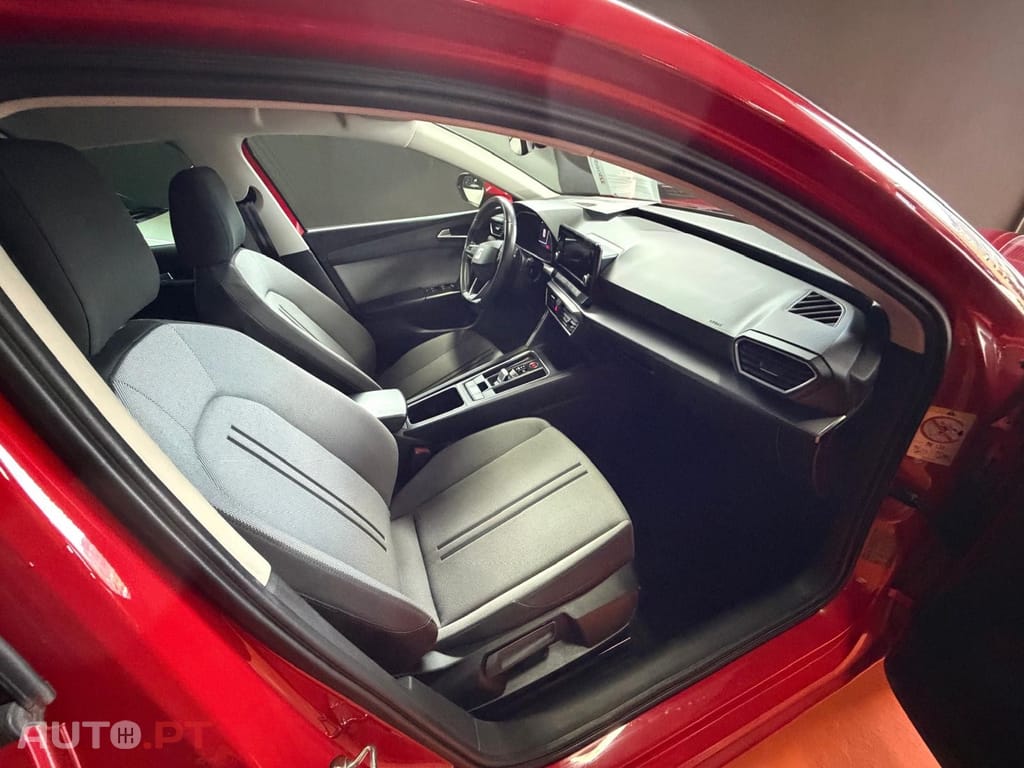 Seat Leon 1.0 eTSI Xcellence DSG