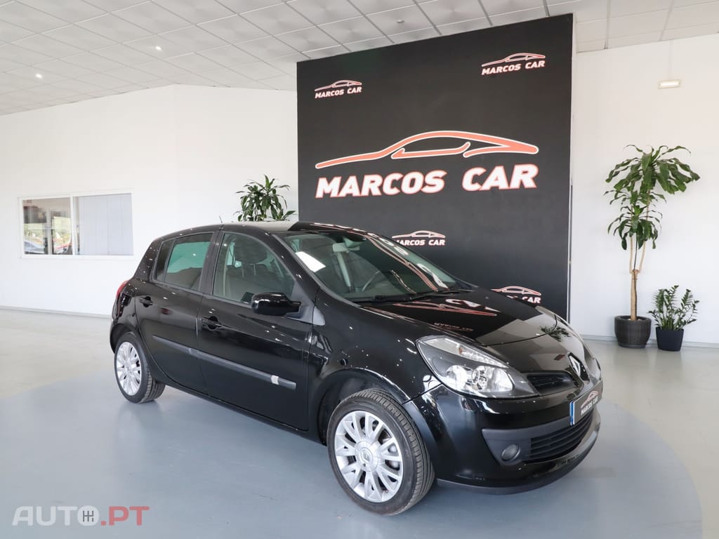 Renault Clio 16v
