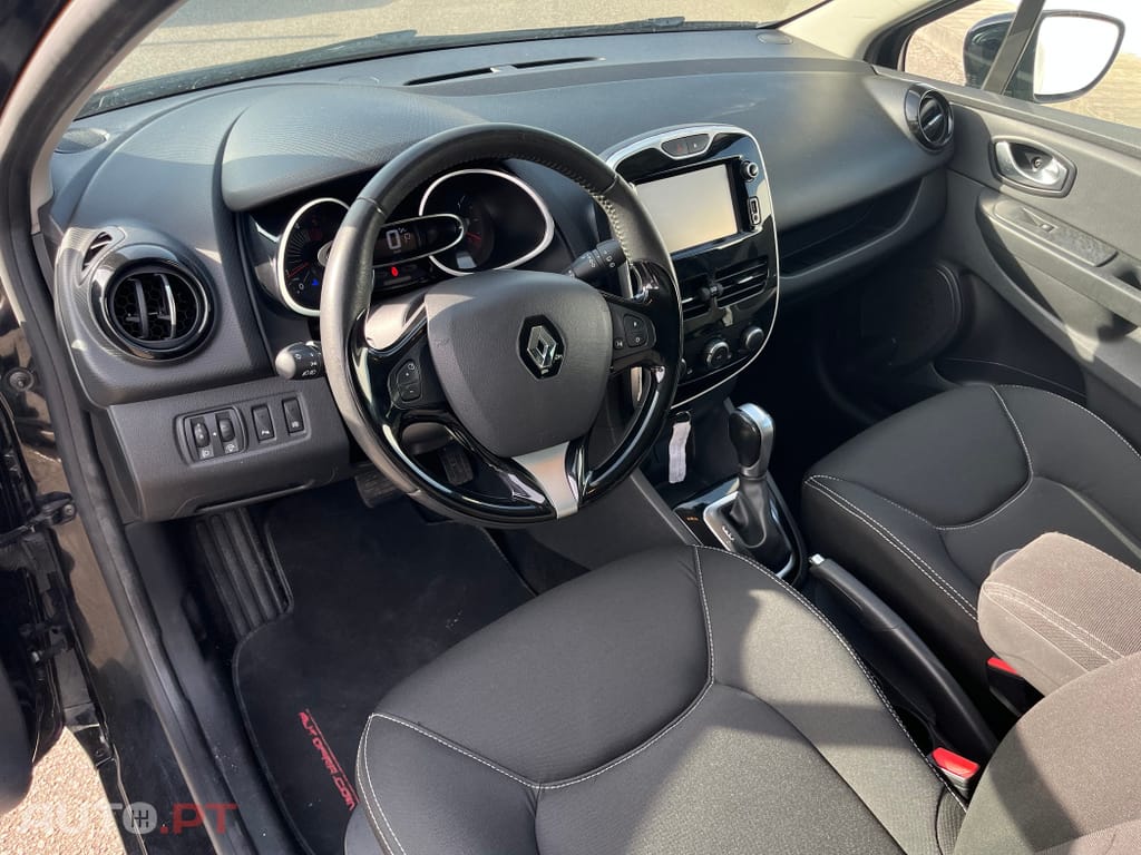 Renault Clio Sport Tourer 1.5 dCi Dynamique S EDC