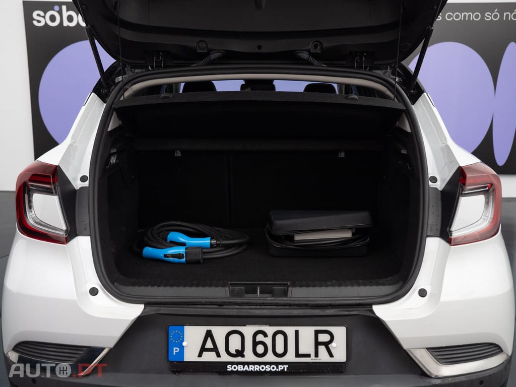 Renault Captur 1.6 E-Tech Plug-In Intens