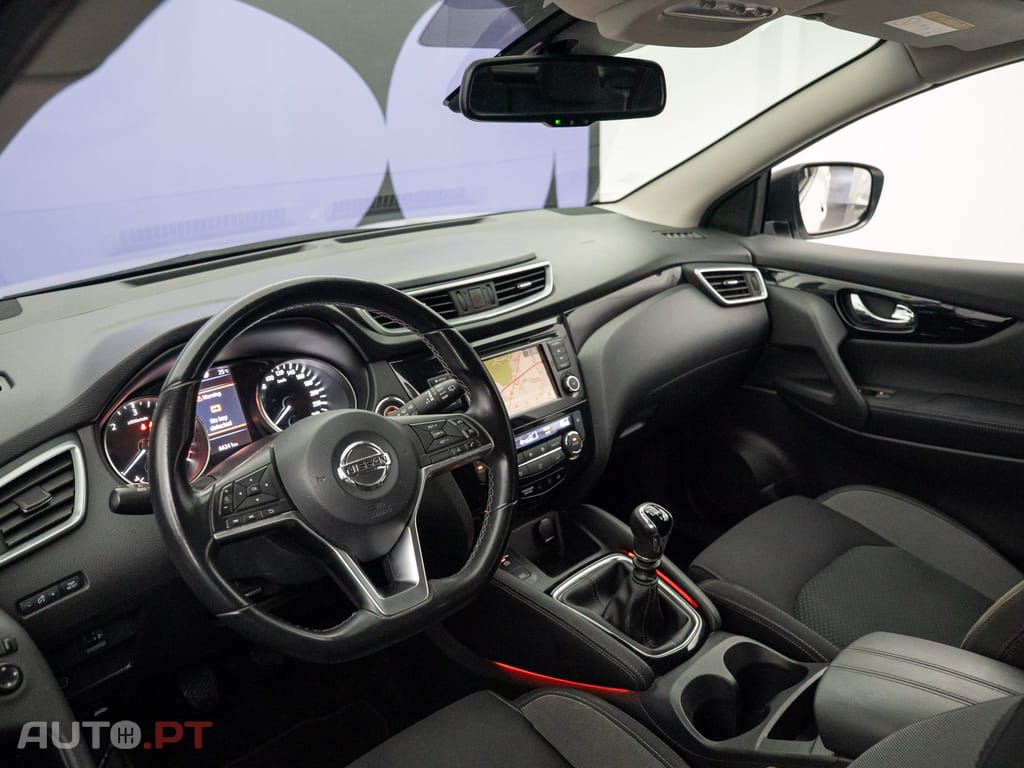 Nissan Qashqai 1.5 dCi N-Connecta