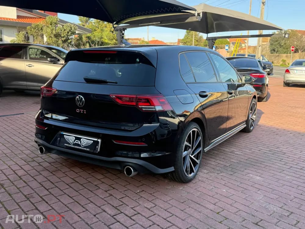 Volkswagen Golf 2.0 TSI GTI DSG