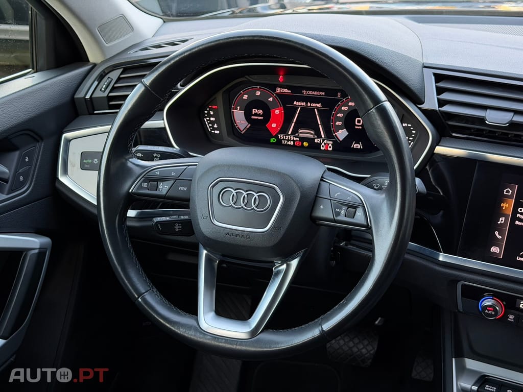 Audi Q3 35 TDI S tronic