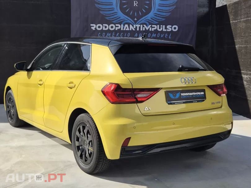 Audi A1 25 TFSI S tronic S line