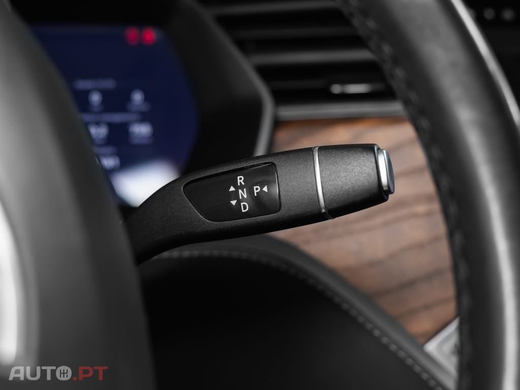 Tesla Model X Ludicrous Performance