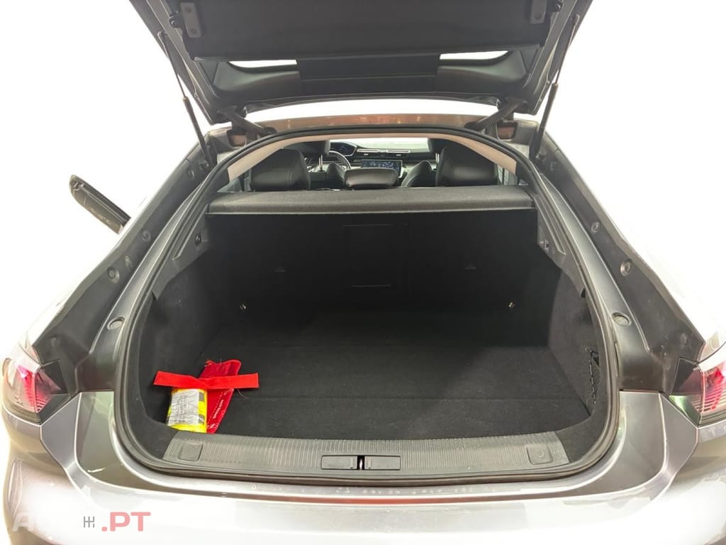 Peugeot 508 1.6 Hybrid Allure Pack e-EAT8