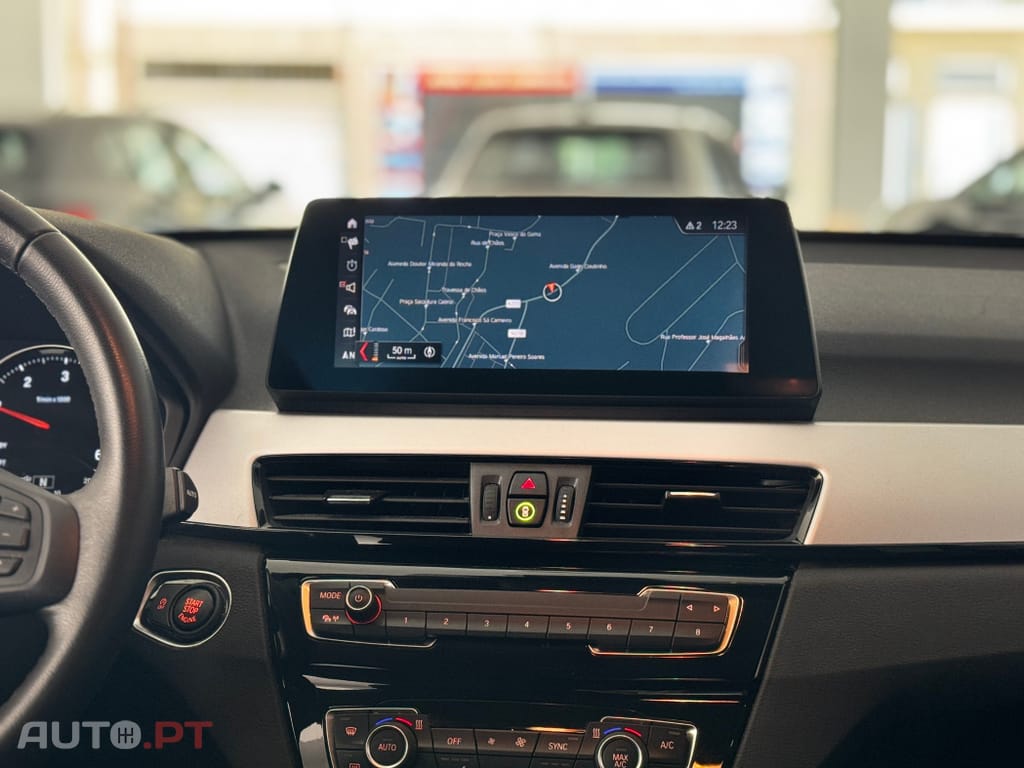 BMW X1 16 d sDrive Advantage