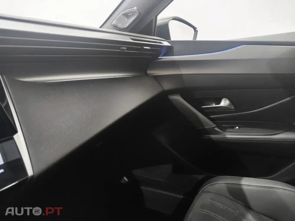 Peugeot 408 1.6 Hybrid GT e-EAT8