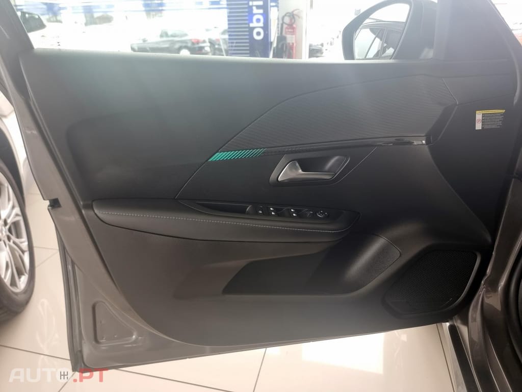 Peugeot 208 1.2 PureTech Allure Pack EAT8