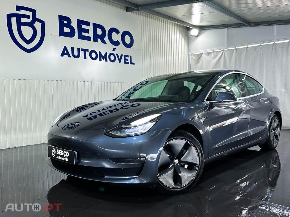 Tesla Model 3 Long-Range Dual Motor AWD
