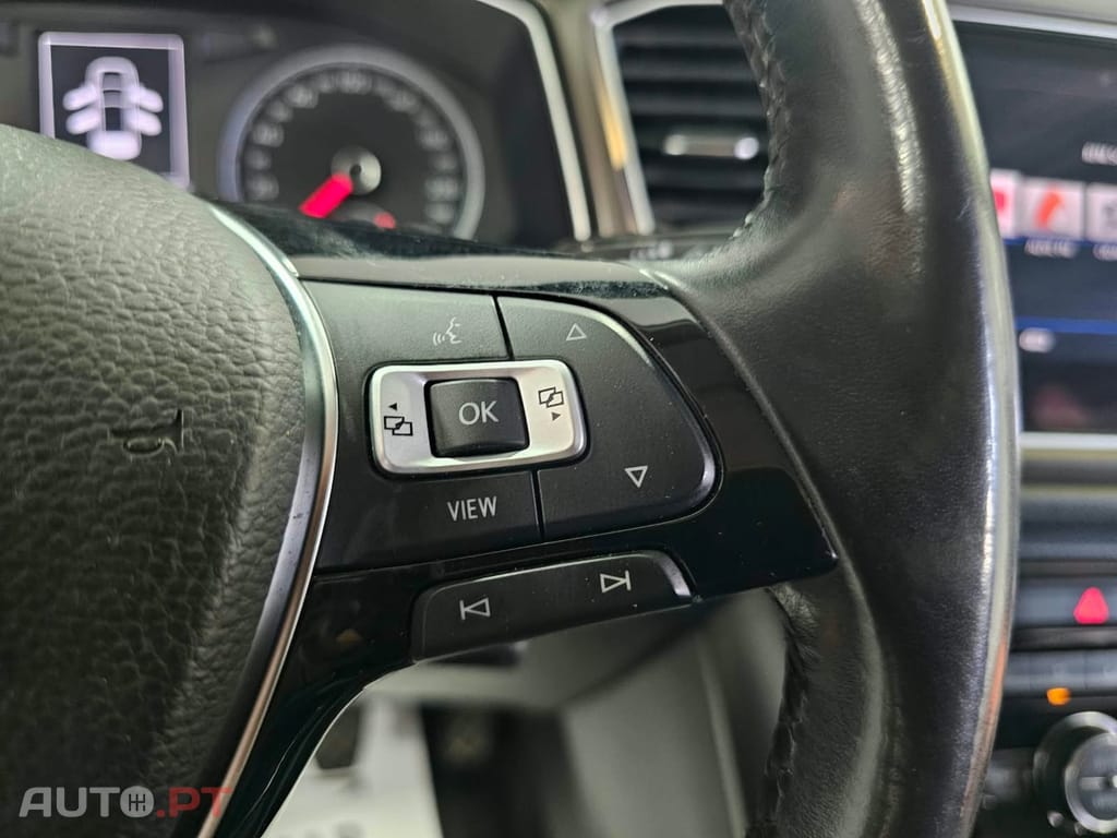 Volkswagen T-Roc 1.0 TSI Life