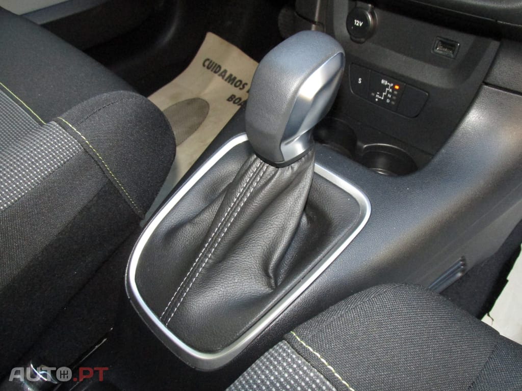 Citroen C3 1.2 PureTech Max EAT6