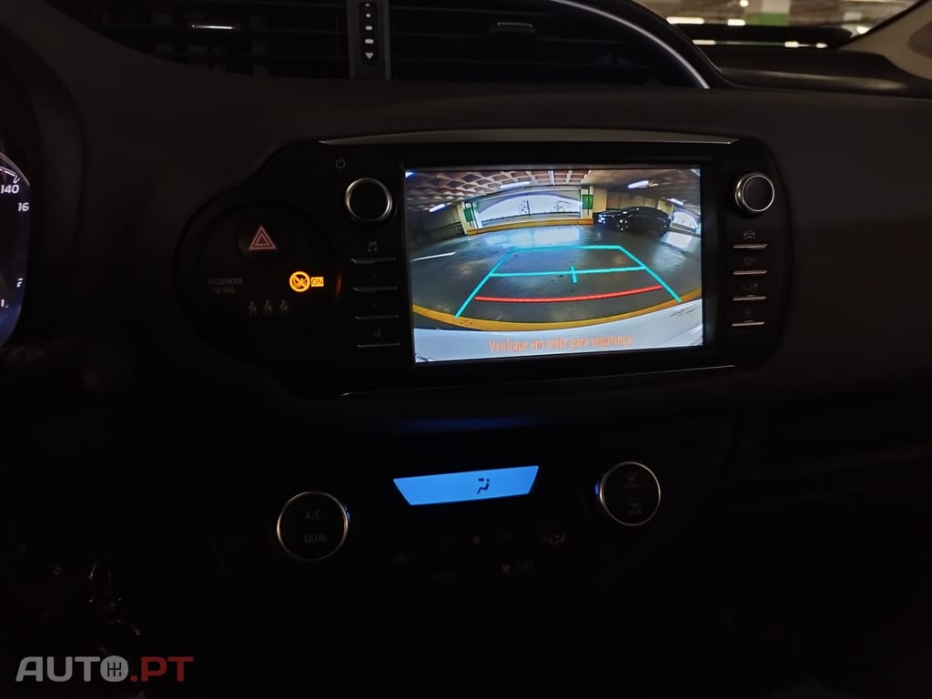Toyota Yaris 1.5 Hybrid 101 CV