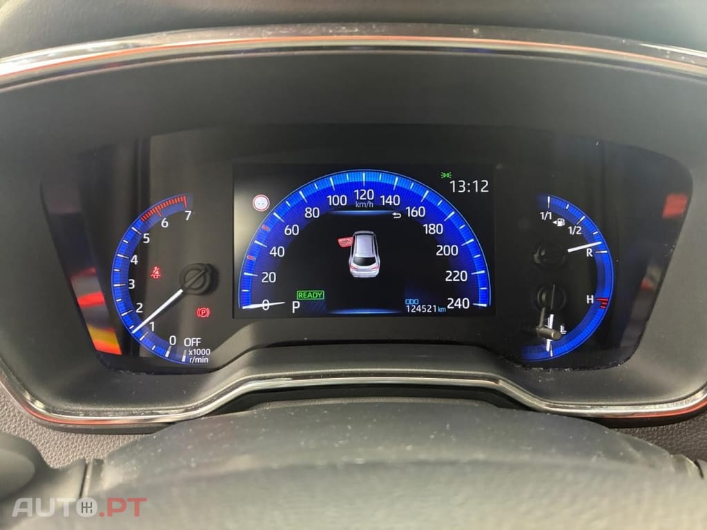 Toyota Corolla TS 1.8 Hybrid Dynamic