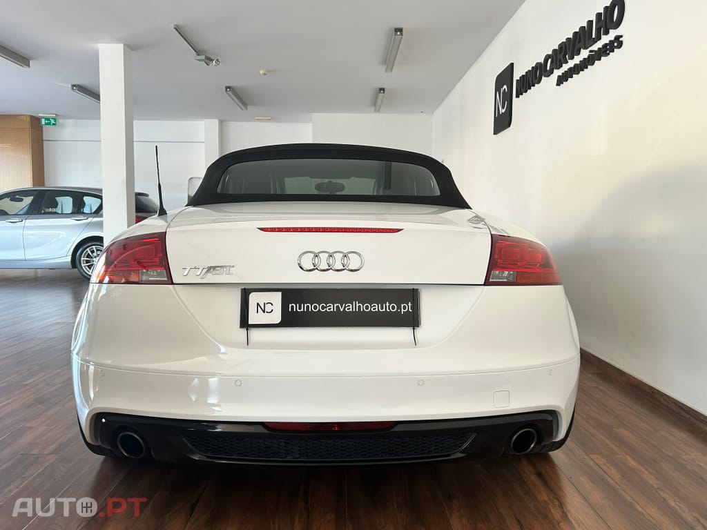 Audi TT 2.0 TFSi S-line